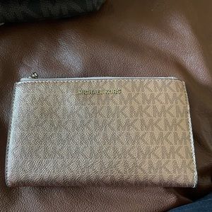 Michael Kors Jet set Wallet